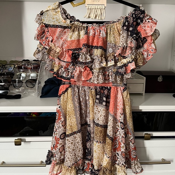 Dresses & Skirts - OTS AMAZING Boutique Ruffle Dress